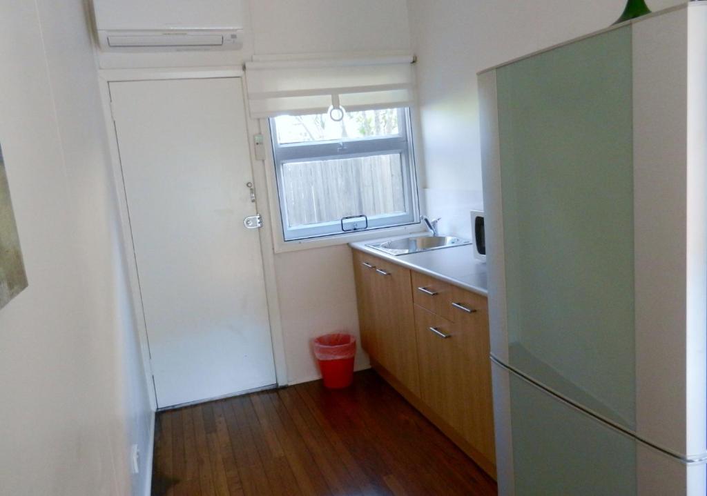 Golden Shores Motel Bilinga Chambre photo