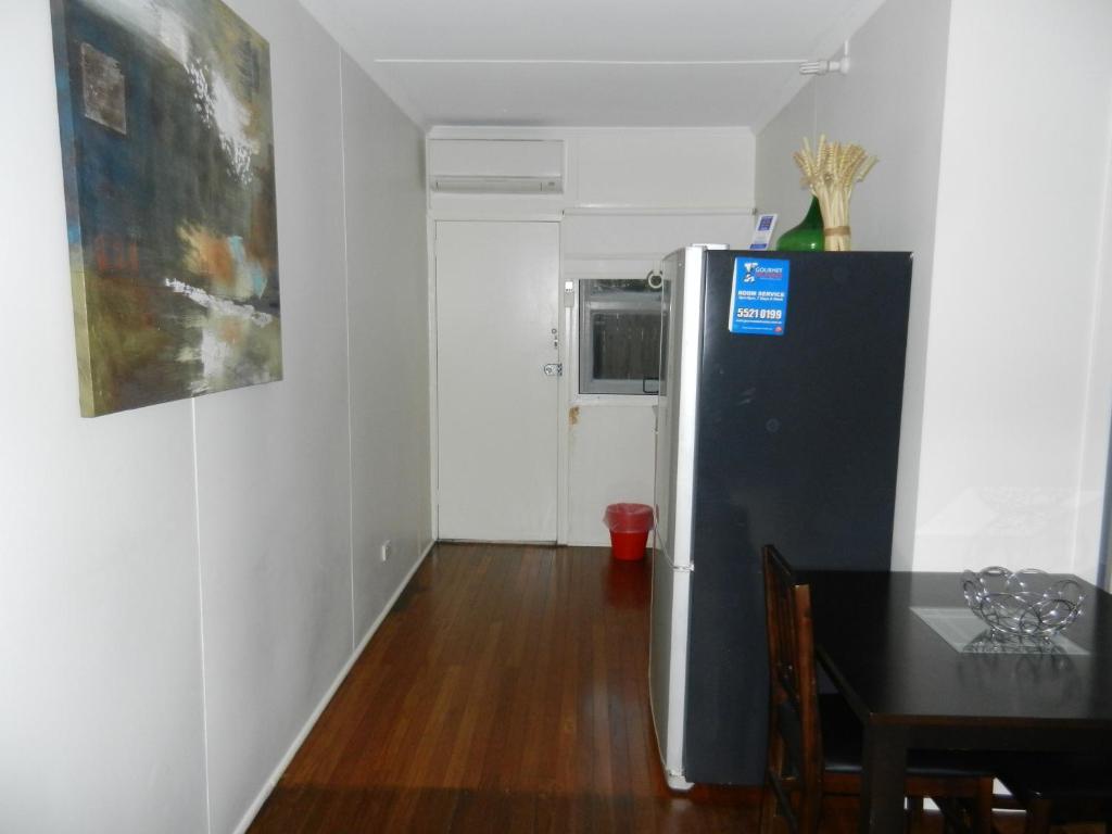 Golden Shores Motel Bilinga Chambre photo